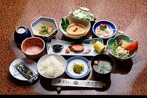 Yufuin Onsen Ryokan Jinnouchi