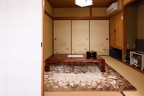 Yufuin Onsen Ryokan Jinnouchi