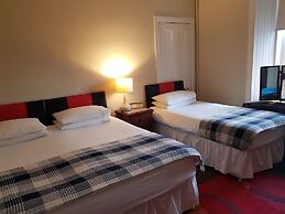 Claremont House B&B