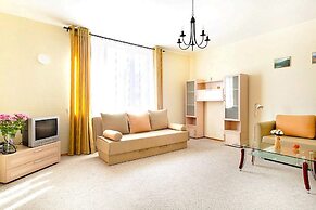 Apartment Etazhydaily Malysheva 4B