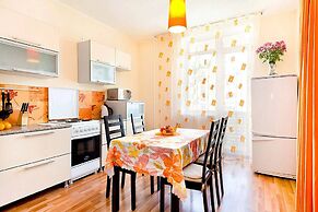 Apartment Etazhydaily Malysheva 4B