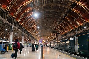 Hyde Park Radnor Hotel