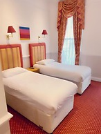 Hyde Park Radnor Hotel