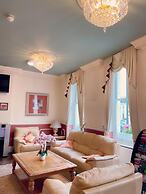 Hyde Park Radnor Hotel