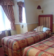 Hyde Park Radnor Hotel