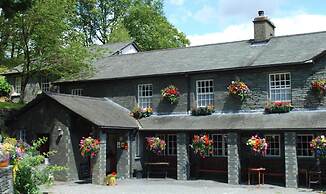 The Three Shires Inn
