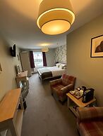 The Three Shires Inn