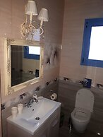 Lindos Luxury Retro Villas