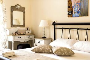 Lindos Luxury Retro Villas