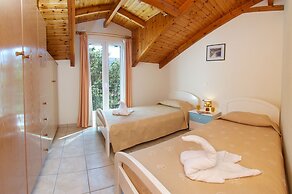 Faos Luxury Apartments