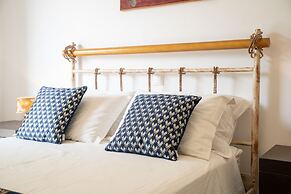 Faos Luxury Apartments