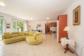 Faos Luxury Apartments