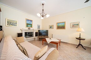 Faos Luxury Apartments