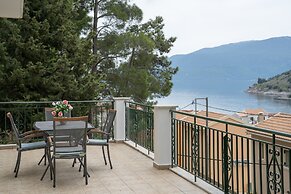 Faos Luxury Apartments