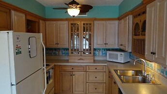 Palm Cay 9 1 Bedroom Condo by RedAwning