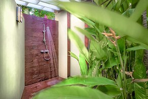 473 Grenada Boutique Resort