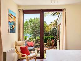 473 Grenada Boutique Resort