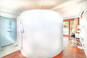 473 Grenada Boutique Resort