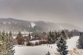 New Luxury 3bdr Townhome/stunning Decor, Mountain Views 3 Bedroom Town