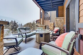 New Luxury 3bdr Townhome/stunning Decor, Mountain Views 3 Bedroom Town