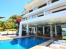 Manarra Seaview Resort