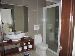 Manarra Seaview Resort