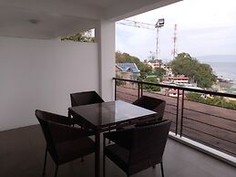 Manarra Seaview Resort