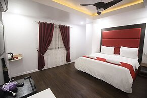 Manarra Seaview Resort