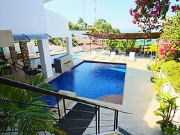 Manarra Seaview Resort