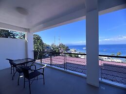 Manarra Seaview Resort