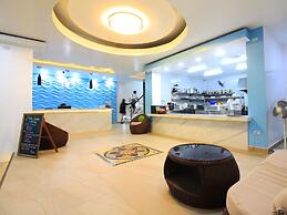 Manarra Seaview Resort