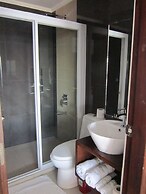 Manarra Seaview Resort