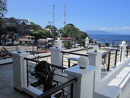 Manarra Seaview Resort