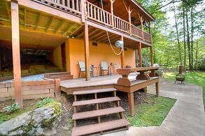Cute On The Creek 1 Bedroom Cabin by Redawning