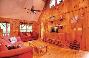 Cute On The Creek 1 Bedroom Cabin by Redawning