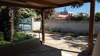 Bungalow Tonnarella Beach