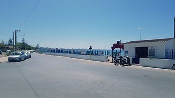 Beach Front Studio Apartment Tonnarella