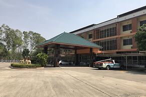 Lopburi Residence 2 Hotel And Resort