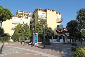 Villa Pineta Apartments