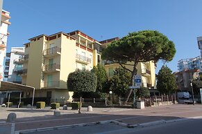 Villa Pineta Apartments