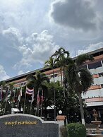 Lopburi Residence Hotel