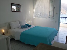 Diosmarini Studios & Apartments