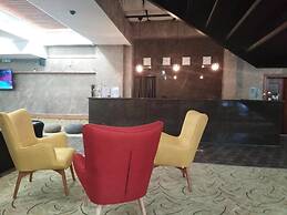 Riverside Boutique Hotel