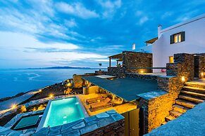 Vathi Bleu Private Villas