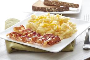 TownePlace Suites by Marriott Louisville Northeast