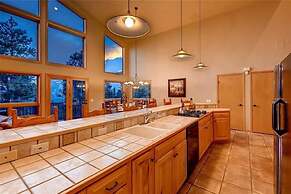 10 Mile Range Retreat - Peace, Seclusion & Access