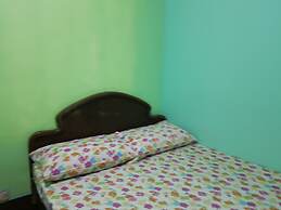 Desiree's Lodge And Transient House, Baler Aurora