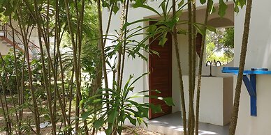 Media Luna Hostel Baru