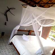 Media Luna Hostel Baru