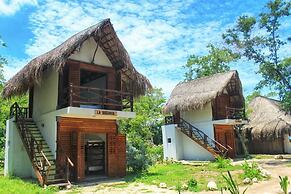 Media Luna Hostel Baru